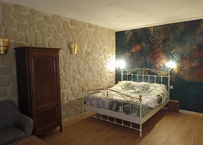 Bulles De Lune Guest house 3*